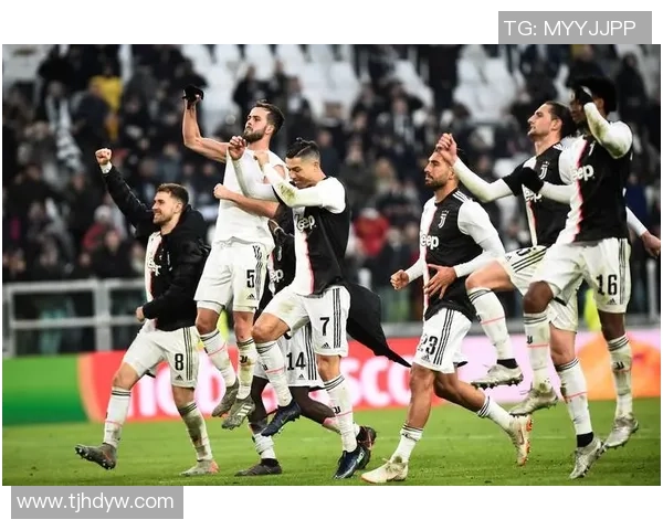 巴拉纳竞技与克鲁塞罗历史交锋比分回顾与分析 巴拉纳竞技与克鲁塞罗历史交锋比分回顾与分析