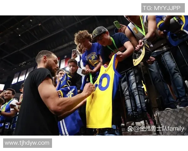 勇士与独行侠激战回顾2018年12月23日精彩瞬间与赛后分析 勇士与独行侠激战回顾2018年12月23日精彩瞬间与赛后分析