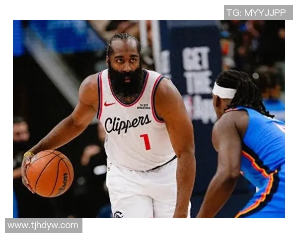 2连败！哈登28+6该离开了，船记赛后不满裁判，格莱姆斯供认犯规